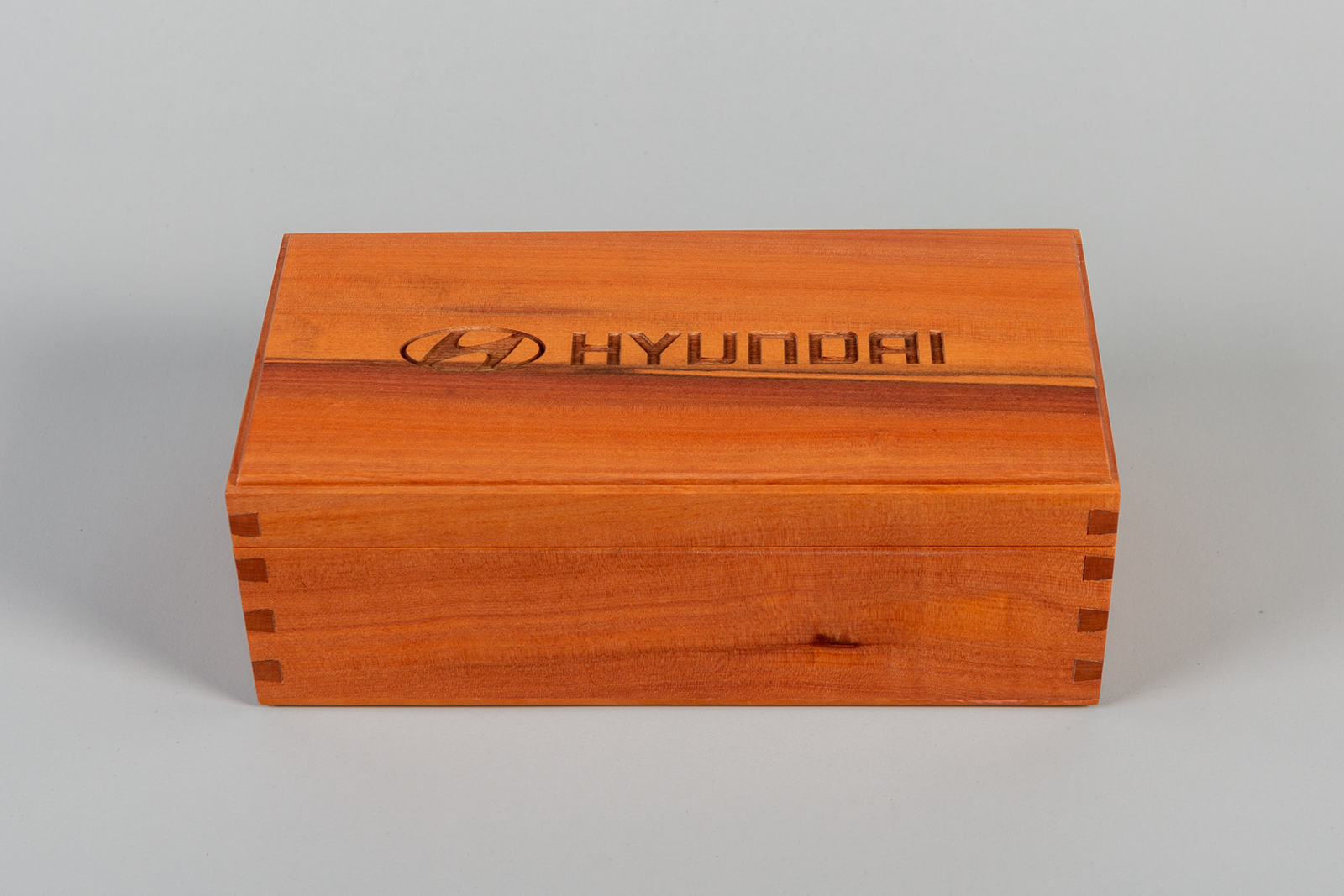 Dovetail Gift Box